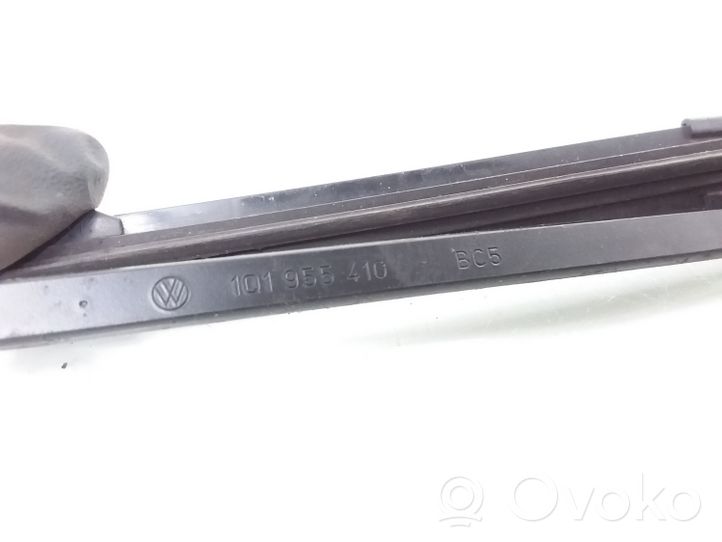 Volkswagen Golf V Front wiper blade arm 1Q1955410