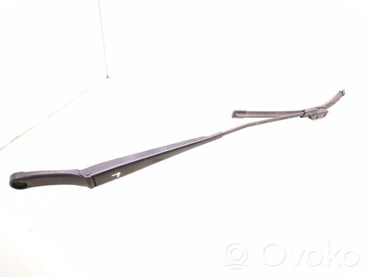 Volkswagen Golf V Windshield/front glass wiper blade 1Q1955410