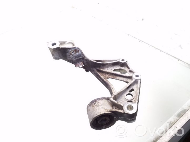 Volkswagen Polo Braccio di controllo sospensione anteriore inferiore/braccio oscillante 6Q0199293D