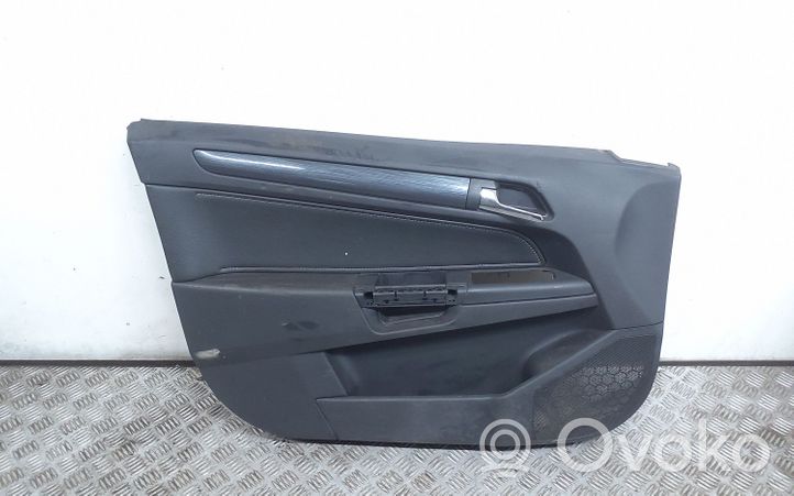 Opel Astra H Boczki / Poszycie drzwi przednich 13177105