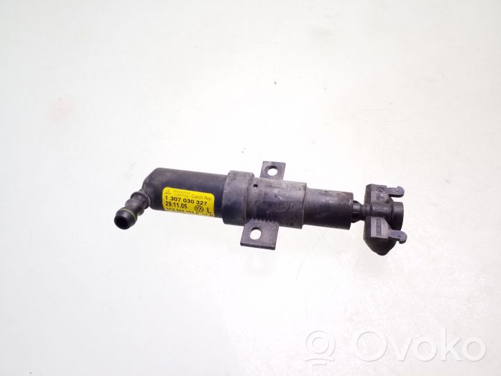 Volkswagen PASSAT B6 Ugello a spruzzo lavavetri per faro 3C0955103A