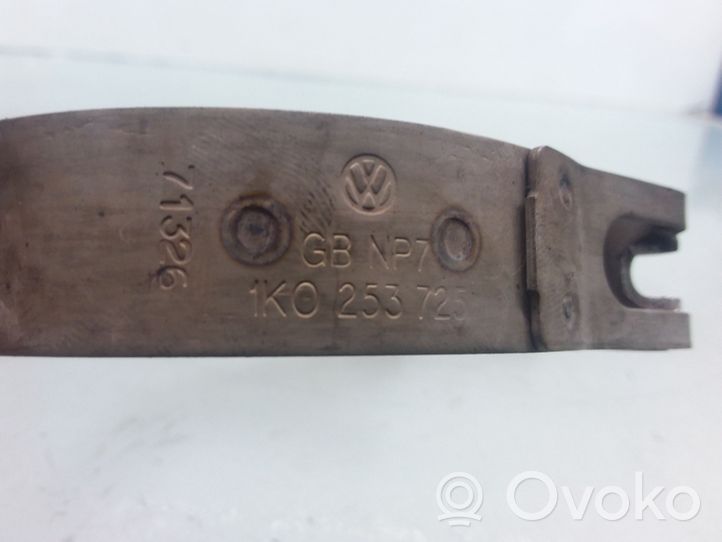 Volkswagen Golf V Morsetto per la connessione del tubo della marmitta 1K0253725