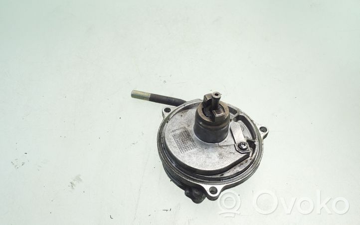 Mercedes-Benz Vaneo W414 Pompe à vide A6682300165