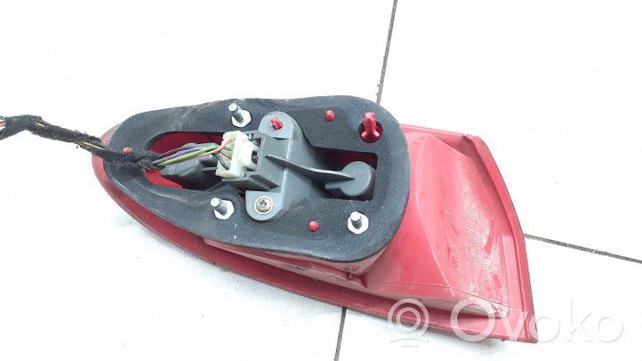 Alfa Romeo 147 Lampa tylna 03323010