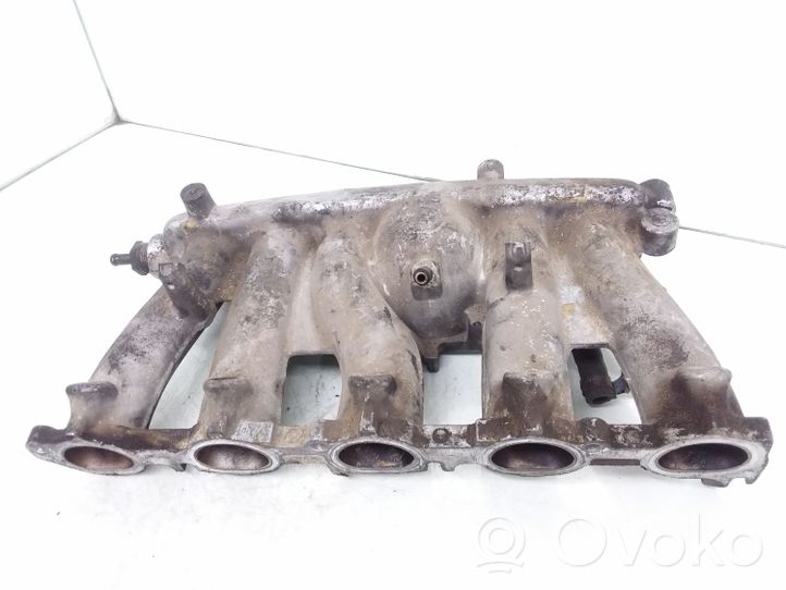 Volvo S80 Intake manifold 09447005