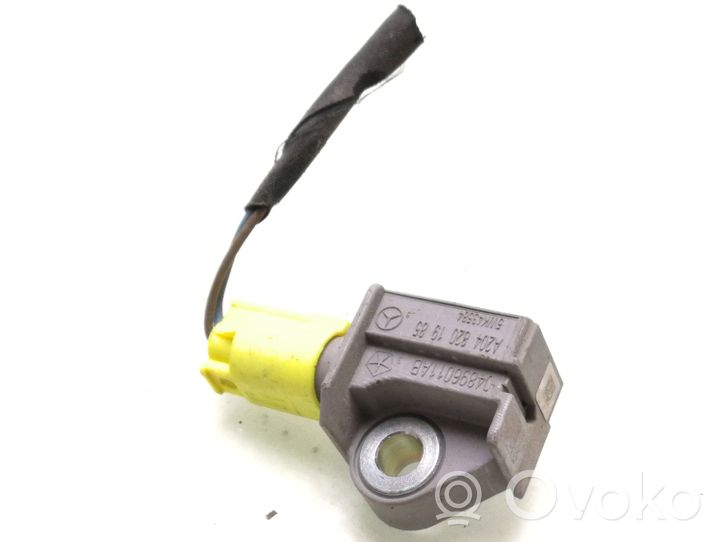 Mercedes-Benz C W204 Airbag deployment crash/impact sensor A2048201985