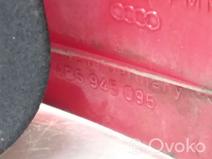 Audi A6 S6 C5 4B Galinis žibintas kėbule 4B5945095