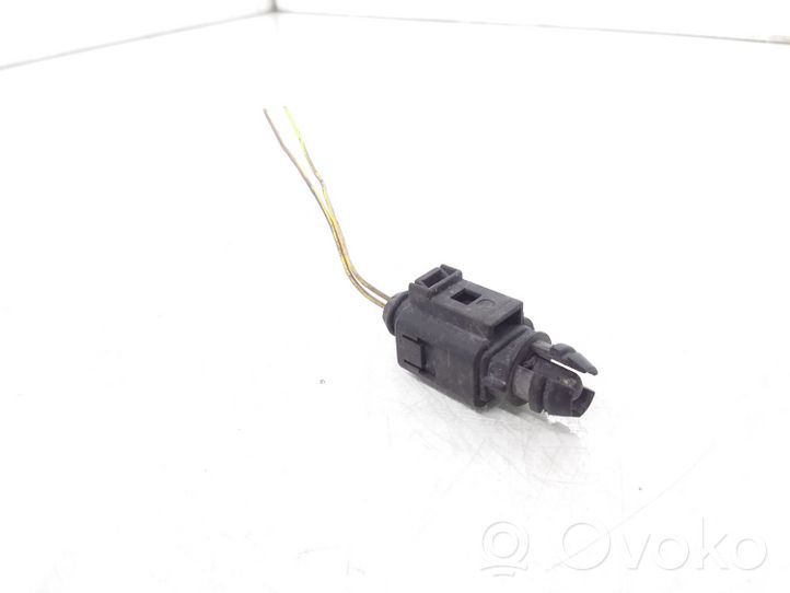 Audi A4 S4 B6 8E 8H Sonde température extérieure 8Z0820535