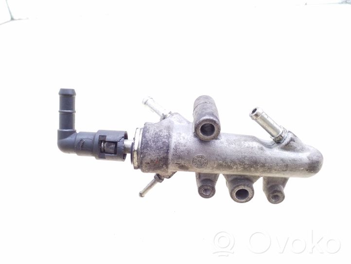 Opel Zafira B Régulateur de pression de carburant 55188200