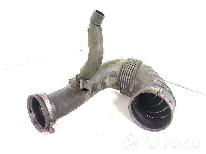 Mercedes-Benz E W211 Turbo air intake inlet pipe/hose A6460940097