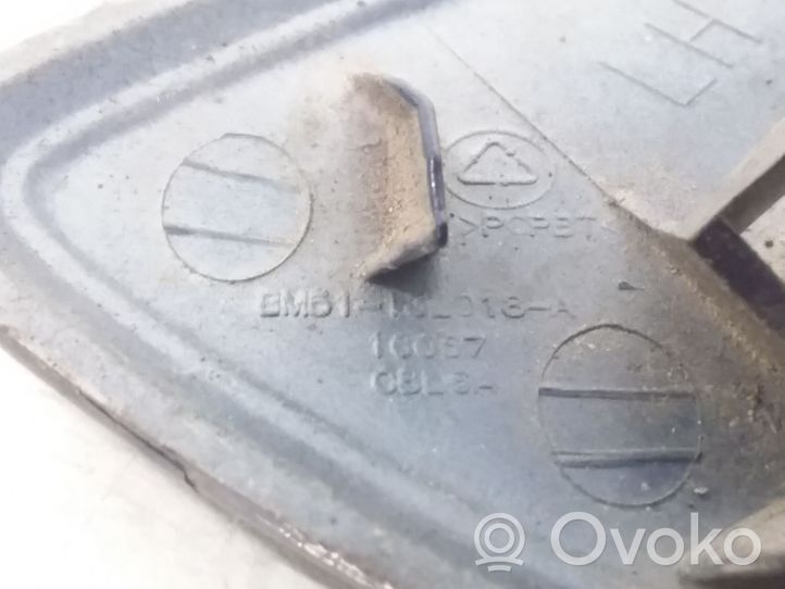 Ford Focus Zaślepka spryskiwacza lampy przedniej BM5113L018A