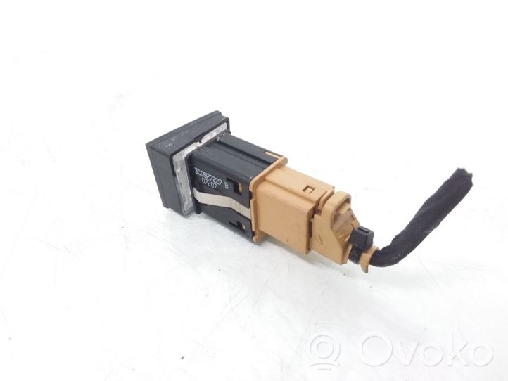 Volkswagen PASSAT B6 Interruptor de bloqueo automático del freno de mano/estacionamiento 3C0927227B