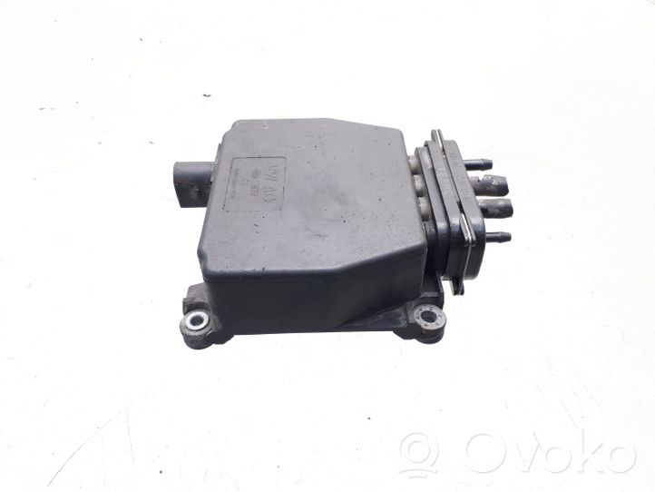 Volkswagen PASSAT B6 Turboahtimen magneettiventtiili 6Q0131075