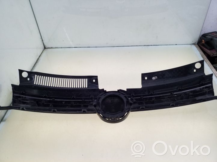 Volkswagen Golf VI Griglia superiore del radiatore paraurti anteriore 5K0853653