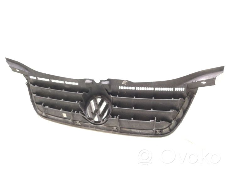 Volkswagen Touran I Grille calandre supérieure de pare-chocs avant 