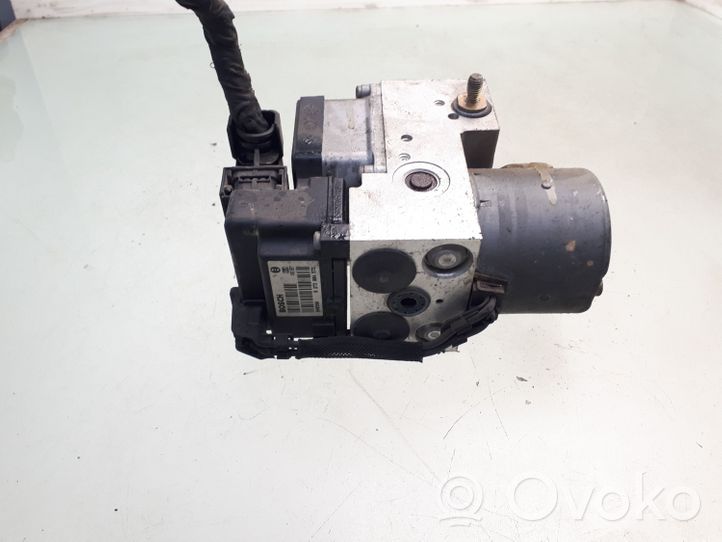 Volkswagen PASSAT B5.5 ABS Pump 0273004573