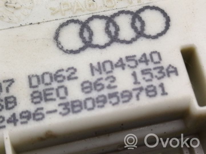 Audi A4 S4 B7 8E 8H Serratura del tappo del serbatoio del carburante 8E0862153A