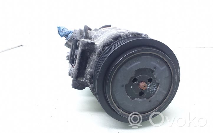 Mercedes-Benz C W203 Ilmastointilaitteen kompressorin pumppu (A/C) A0012305611