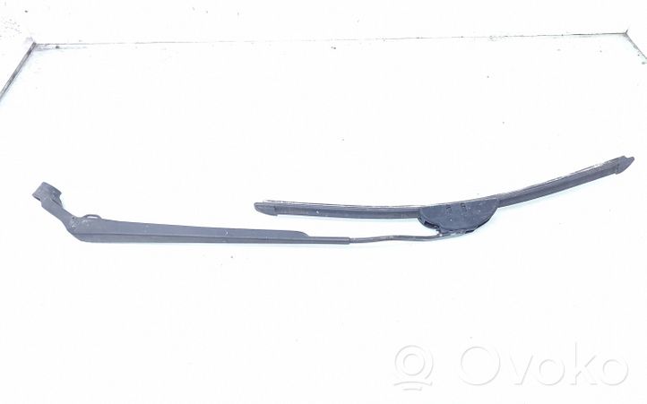 Toyota Starlet (P90) V Front wiper blade arm 