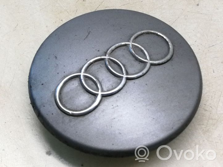 Audi A4 S4 B6 8E 8H Enjoliveur d’origine 8D0601170