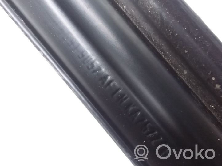 Volvo V70 Staffa di fissaggio del serbatoio del carburante 6G919057AF