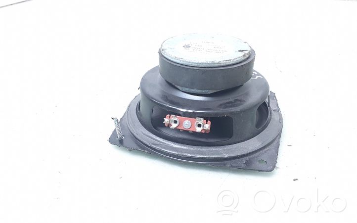 BMW 5 E39 Parcel shelf speaker 8352687