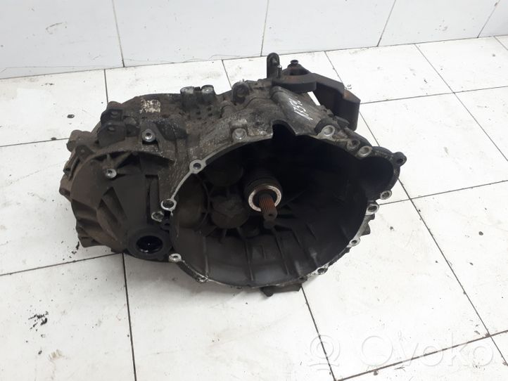 Volvo S60 Scatola del cambio manuale a 5 velocità 1023746