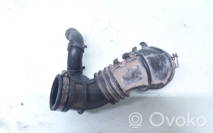 Opel Vectra B Turboahtimen ilmanoton letku 90499551