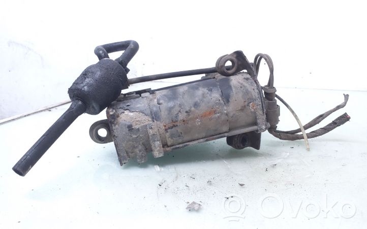 Mercedes-Benz S W220 Compressore/pompa sospensioni pneumatiche 2113200304