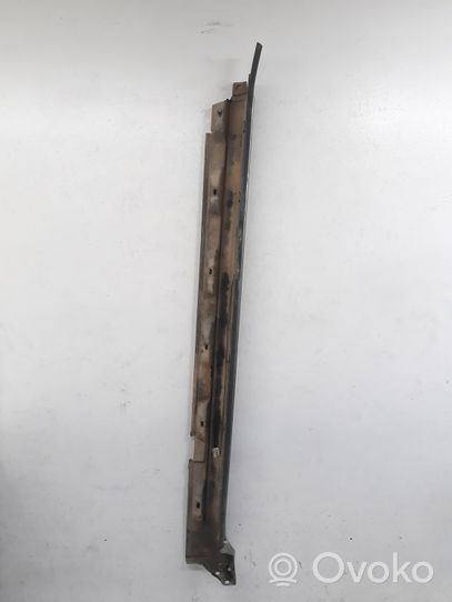 Volvo V70 Sill 39882973