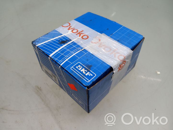 Volvo V70 Power steering pump pulley 30731821