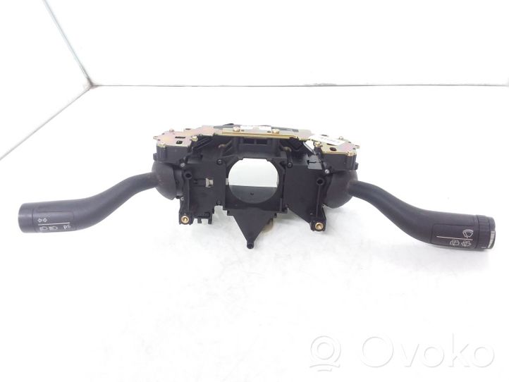 Volkswagen Touareg I Leva/interruttore dell’indicatore di direzione e tergicristallo 7L6953549D