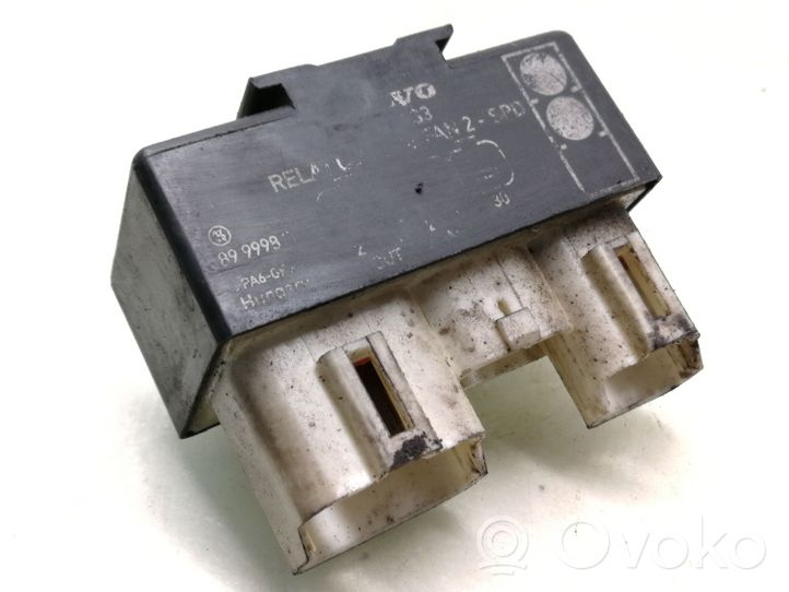 Volvo S70  V70  V70 XC Coolant fan relay 899998000