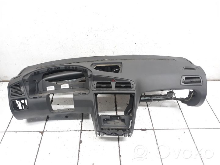 Volvo V70 Panel de instrumentos 9177707