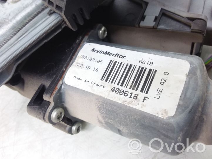 Citroen C3 Elektryczny podnośnik szyby drzwi przednich 400618F