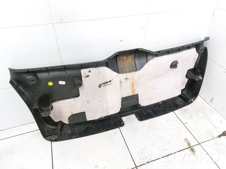 Audi A3 S3 8P Tailgate/boot cover trim set 8P3867979A