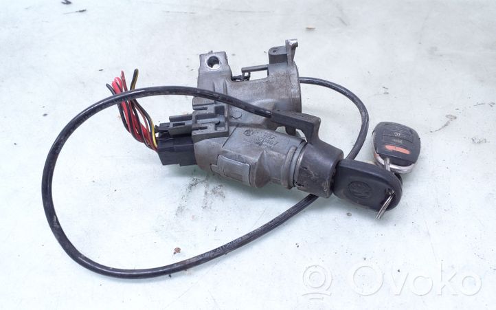 Volkswagen Polo III 6N 6N2 6NF Ignition lock 357905851F