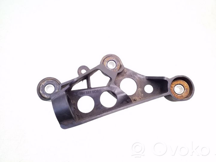 Skoda Octavia Mk2 (1Z) Supporto del cavo della leva del cambio 6Q0711789G