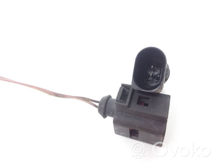 Audi A3 S3 A3 Sportback 8P Outside/exterior temperature sensor 8Z0820535