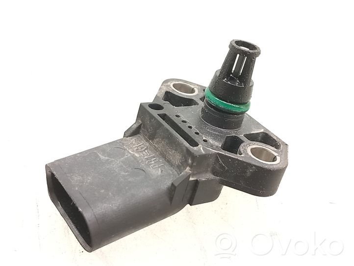 Volkswagen PASSAT B6 Air pressure sensor 0261230073