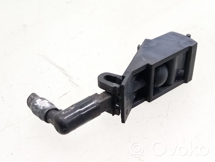 Seat Ibiza III (6L) Ugello a spruzzo lavavetri per parabrezza 6E0955986B