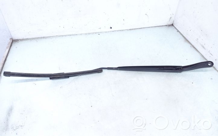 Renault Megane III Windshield/front glass wiper blade 288860005R