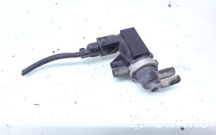 Volkswagen Sharan Zawór podciśnienia / Elektrozawór turbiny 1J0906627