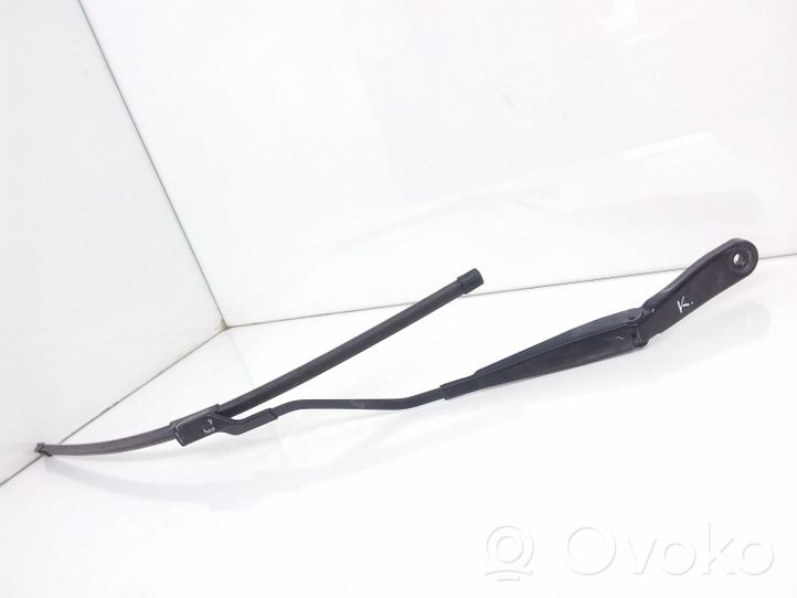 Volvo V40 Cross country Front wiper blade arm 31276059