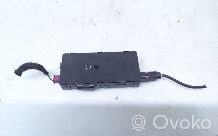 BMW 1 F20 F21 Amplificateur d'antenne 9226884