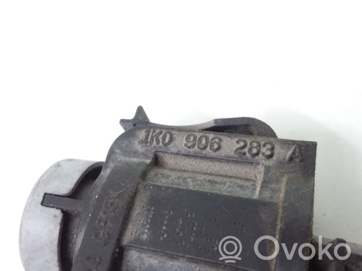 Audi A6 S6 C7 4G Vakuuminis vožtuvas 1K0906283A