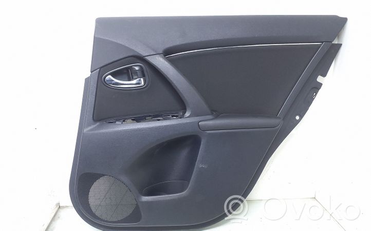 Toyota Avensis T270 Rivestimento del pannello della portiera posteriore 6778705010