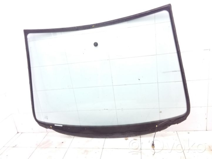 Ford Galaxy Front windscreen/windshield window AS1