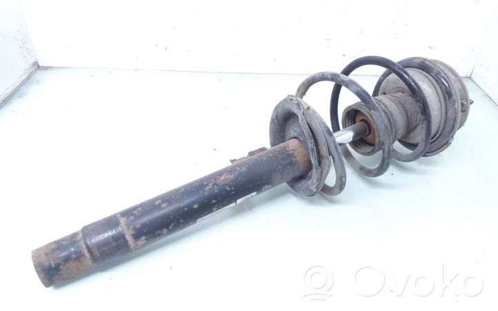 BMW 3 E46 Front shock absorber with coil spring 556868