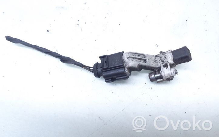 Volkswagen PASSAT B7 Czujnik położenia wału korbowego 03C906433E